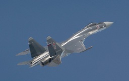 Nga chính thức sử dụng tiêm kích đa năng Su-35S