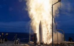 Tên lửa đánh chặn SM-6 phá kỷ lục bắn xa nhất của hải quân Mỹ