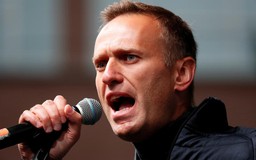 Ông Navalny yêu cầu Nga trả lại quần áo để điều tra chất độc Novichok