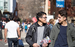Đại học Adelaide: các ưu đãi khi học & cơ hội làm việc, định cư Úc