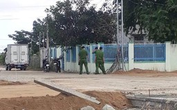 Ninh Thuận: Dựa lưng vào trụ điện bên đường, 1 công nhân bị điện giật tử vong
