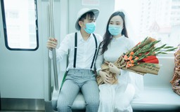 Bộ ảnh cô dâu chú rể ngày ga Cát Linh – Hà Đông đón khách khiến ai cũng khen