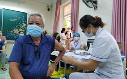 Quảng Ninh: Trưng dụng trường học tổ chức tiêm vắc xin cho 100.000 người dân Hạ Long