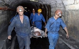 Nổ mìn khai thác than ở Quảng Ninh, 2 người thương vong