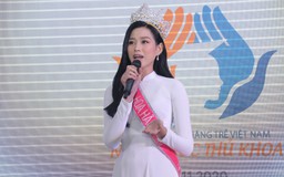 Hoa hậu Việt Nam 2020 Đỗ Thị Hà động viên các thủ khoa cố gắng nhiều hơn