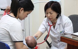 Tiêm vắc xin cho trẻ có bệnh lý đặc biệt tại bệnh viện
