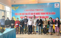 Trao 5.400 phần quà tết trị giá 2,7 tỉ đồng cho người dân miền Trung