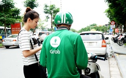 Grab thu phụ phí tết, cao nhất 15.000 đồng/cuốc xe