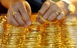 Giá vàng hôm nay 16.4.2022: Nhà đầu tư lớn tiếp tục mua vàng