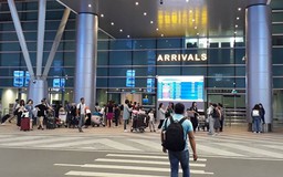 Nam hành khách thản nhiên trộm vòng tay tại cửa soi chiếu sân bay Đà Nẵng