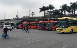 Hà Nội hoả tốc yêu cầu dừng xe chở khách tới 14 tỉnh vùng dịch