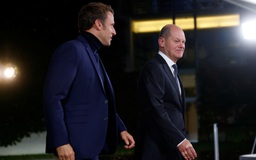 Đức và Pháp hoãn họp chính phủ giữa nghi vấn rạn nứt quan hệ