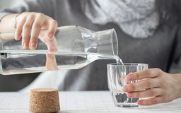 Chuyên gia chia sẻ cách uống nước tốt nhất cho cơ thể