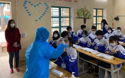 Test Covid-19 cho học sinh: Nơi yêu cầu, nơi vận động