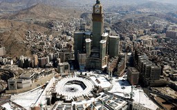 Thánh địa Hồi giáo Mecca suýt bị tấn công tên lửa từ Yemen