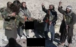 Nhóm Taliban chặt đầu binh sĩ Afghanistan?
