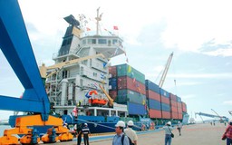 3 tháng nhập siêu 2,4 tỉ USD