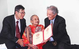 Cụ bà Việt Nam cao tuổi nhất thế giới: Gửi mẫu tóc để giám định tuổi