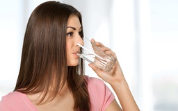 Uống nước sáng sớm giúp dạ dày khỏe mạnh