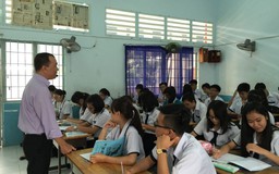 Giáo viên phải tự biên soạn câu hỏi trắc nghiệm