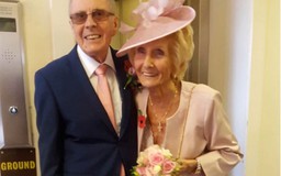 Ngưỡng mộ cặp đôi U.90 được kết hôn sau 65 năm xa cách