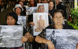 Thái Lan tưởng nhớ tiên vương Bhumibol