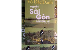 Nhà văn viết sách 'trả nợ' cho nhân vật