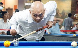 Billards: Độc đáo cơ thủ 1 tay