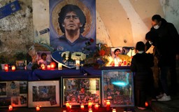 Hai mặt cuộc đời Diego: Tôn giáo Maradona
