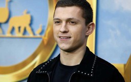 Tom Holland vào vai Fred Astaire