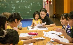 Tài liệu dạy tiếng Anh của Việt Nam ‘quá tham vọng’: Học sao mới tốt?