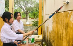 Học sinh sáng chế thiết bị sơn tường liên tục