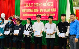Học bổng Nguyễn Thái Bình - Báo Thanh Niên: Ấm lòng học sinh nghèo