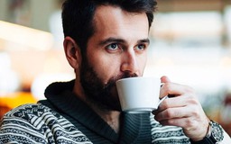 Người mắc bệnh thận có uống cà phê được không?