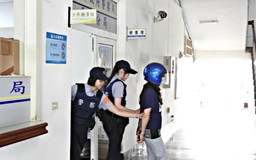 Cảnh sát Đài Loan bắt một phụ nữ Việt bỏ rơi con mới sinh