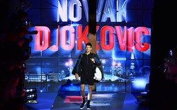 Djokovic giành vé vào bán kết ATP Finals 2018