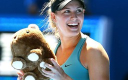 ‘Mỹ nhân quần vợt’ Eugenie Bouchard úp mở chuyện hẹn hò