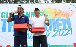 Nghệ sĩ hài Tiết Cương xuất sắc vô địch giải quần vợt báo Thanh Niên