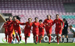 HLV Mai Đức Chung tham dự bốc thăm tại nữ World Cup