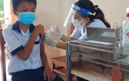 Vĩnh Long: Bắt đầu tiêm vắc xin ngừa Covid-19 cho hơn 8.700 học sinh lớp 6