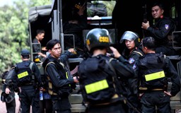 Vụ bắn chết người ở Củ Chi: Hình ảnh CSCĐ bao vây, truy bắt Tuấn 'khỉ'