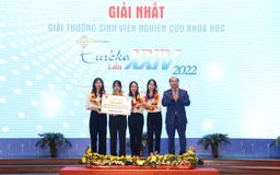 Đoạt giải nhờ tìm đúng ‘thuốc’ trị lười học