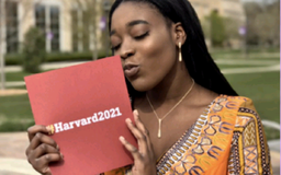 Không có bạn trai nên lấy thư mời nhập học trường Harvard để thay thế
