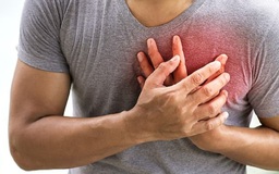 Làm sao để tự cứu mình khi bị đau tim hay ngộ độc khẩn cấp?