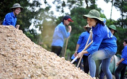 Gắn hoài bão, nhiệt huyết của thanh niên với lý tưởng của Đoàn