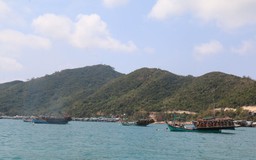 ‘Bảo kê’ ngư trường