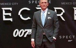 Daniel Craig được trả 150 triệu USD để tiếp tục với James Bond