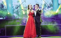 Bằng Kiều diễn hài trong live show về đời mình