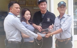 'Sứ giả' du lịch: Trả lại hàng chục triệu đồng cho du khách ở Đà Nẵng