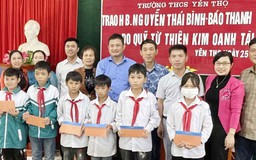 Trao học bổng Nguyễn Thái Bình - Báo Thanh Niên cho học sinh Nam Định